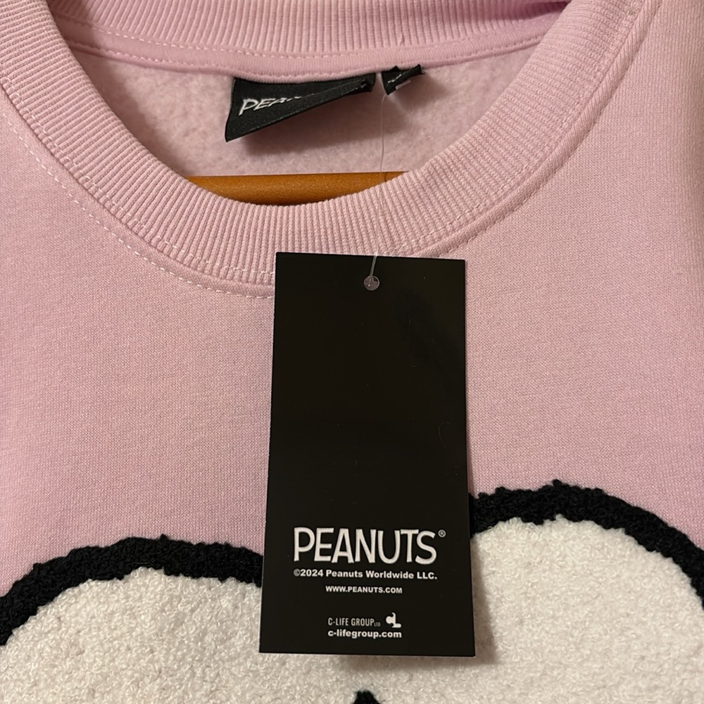NWT Peanuts Pink Sweatshirt with Snoopy and Blue Bow - Picture 10 of 10